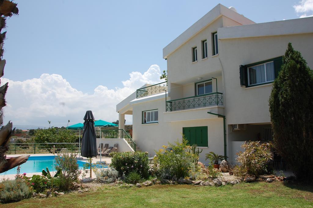 Villa Chrysanthia Polis Szoba fotó